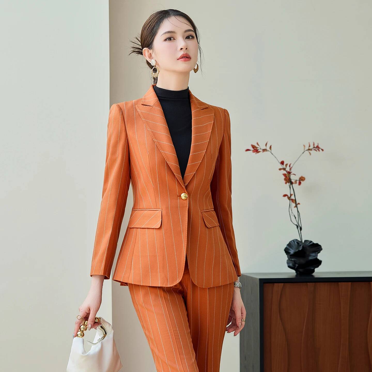 Осенне-зимние деловые женские  – обзор и цена Formal Winter Wear Women Jacket